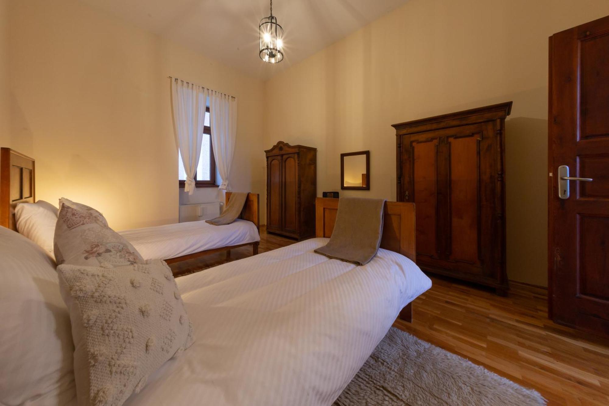 Apartments Paradiso Otočac Rum bild
